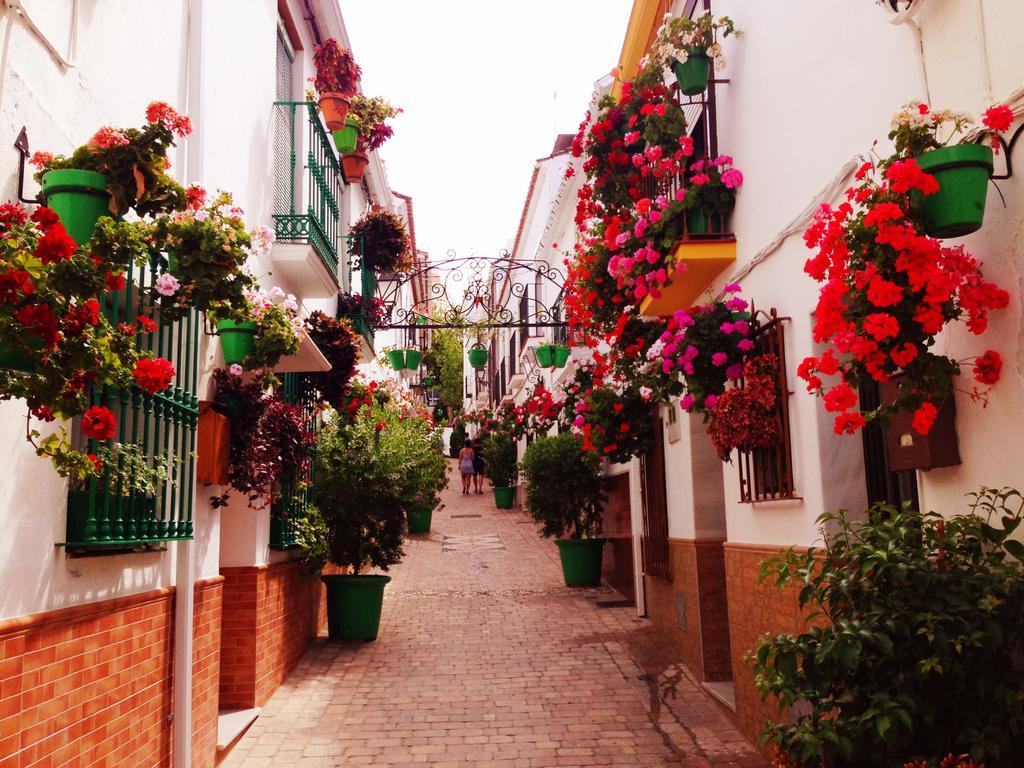 Bahia De Casares Apartment Estepona Exterior photo